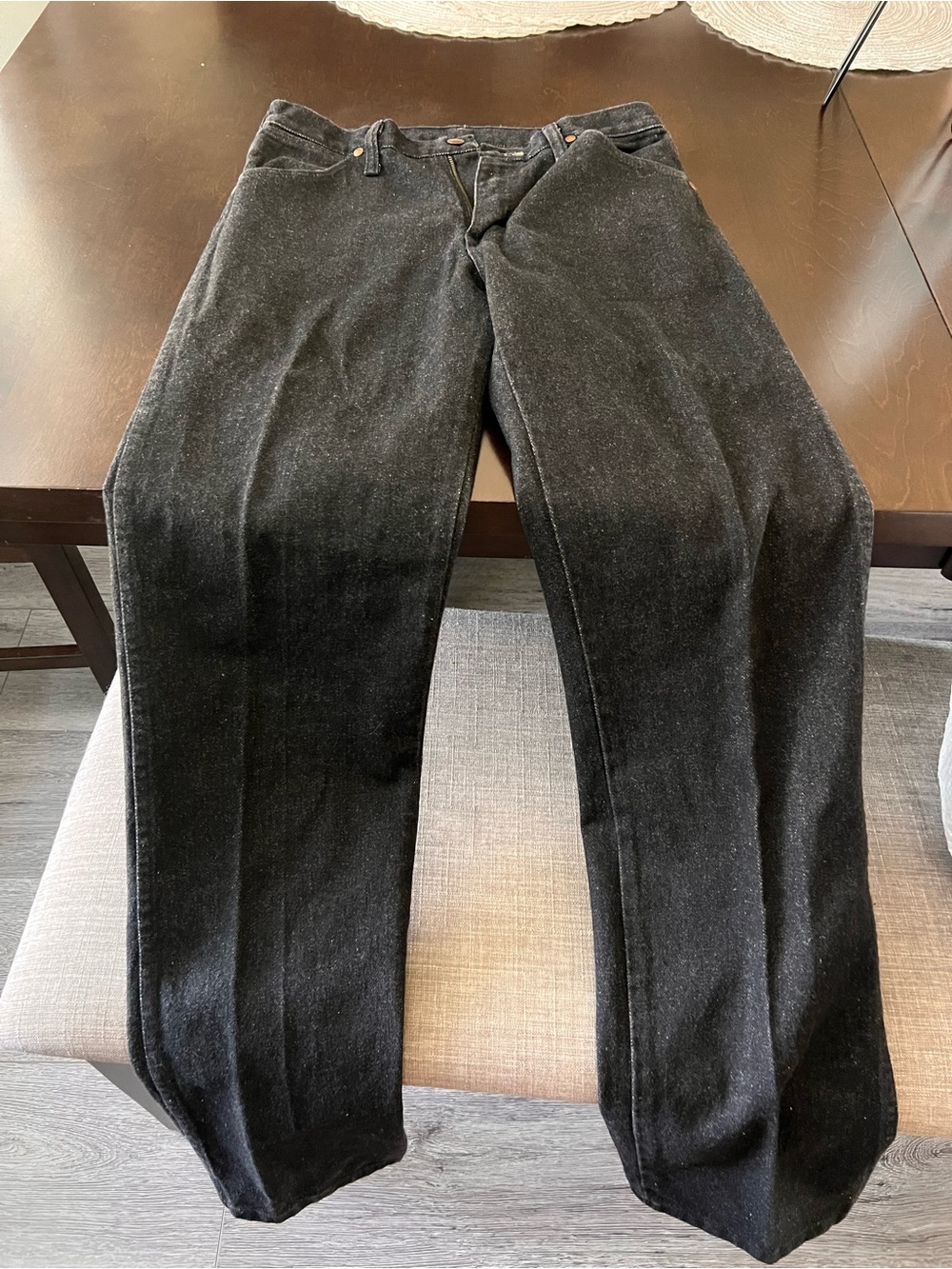 Wrangler Men's Black Straight-Leg Pants